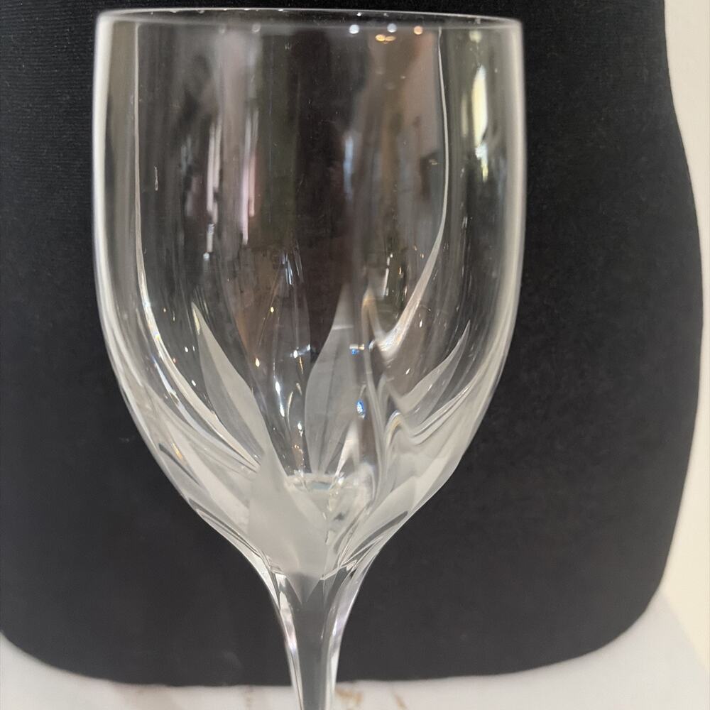 MIKASA CRYSTAL FLAME D'AMORE WINE GLASS 9 Inches Replacement - Picture 7 of 7